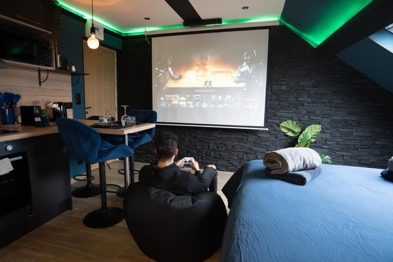 Capsule Color Deluxe Balneo I Ecran Home Cinema I Console De Jeux Trith-Saint-Leger Kültér fotó